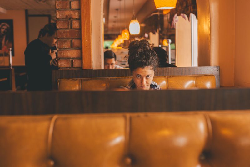 daves hot chicken cozy corner booth seating interior